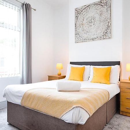 Walk To Swansea Stadium, 3 Rooms, Smart Tv'S エクステリア 写真