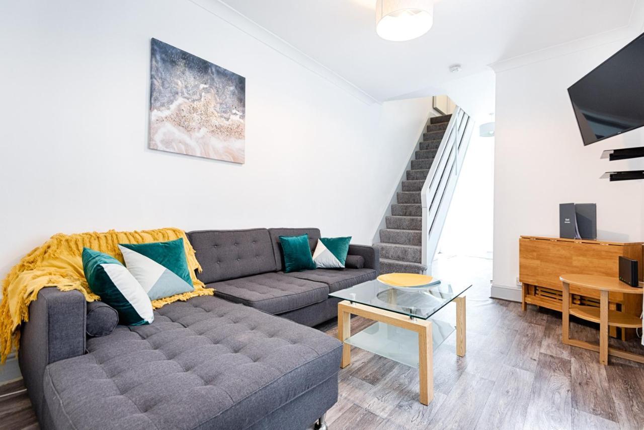 Walk To Swansea Stadium, 3 Rooms, Smart Tv'S エクステリア 写真