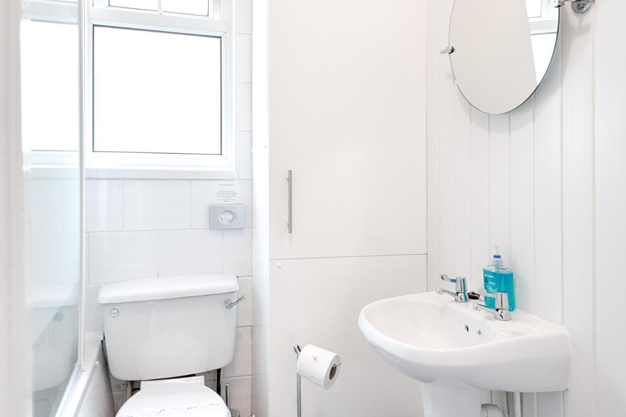 Walk To Swansea Stadium, 3 Rooms, Smart Tv'S エクステリア 写真